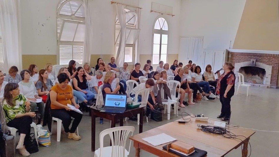 Catequistas en formación: exitosa jornada de verano en la Diócesis